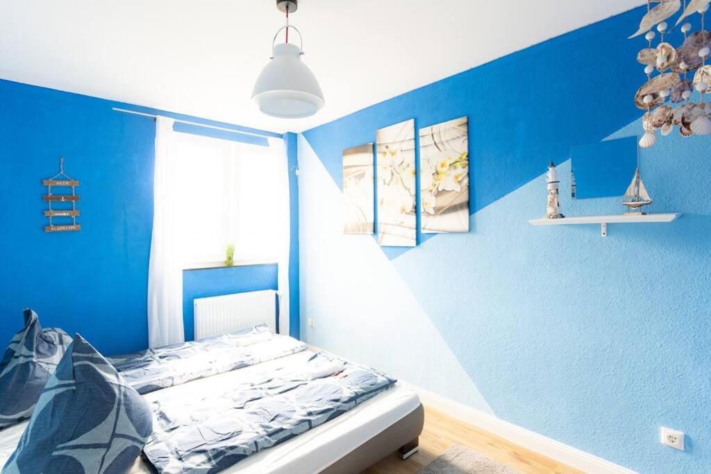 - Sea Apartment Duisburg Center & Parking Spaces & Kingsize Bett - Central Station Hbf - Exterior foto
